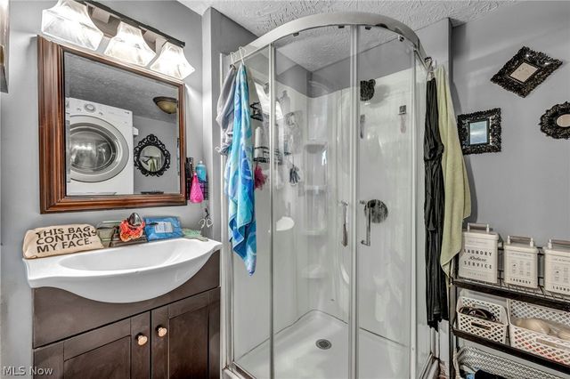 4425 Queen Anne Avenue, Lorain, OH 44052