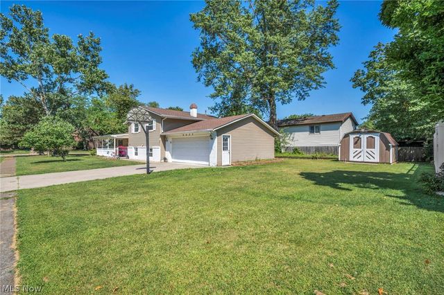 4425 Queen Anne Avenue, Lorain, OH 44052