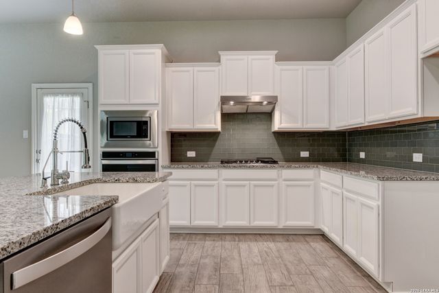 515 Scenic Song Dr., Spring Branch, TX 78070