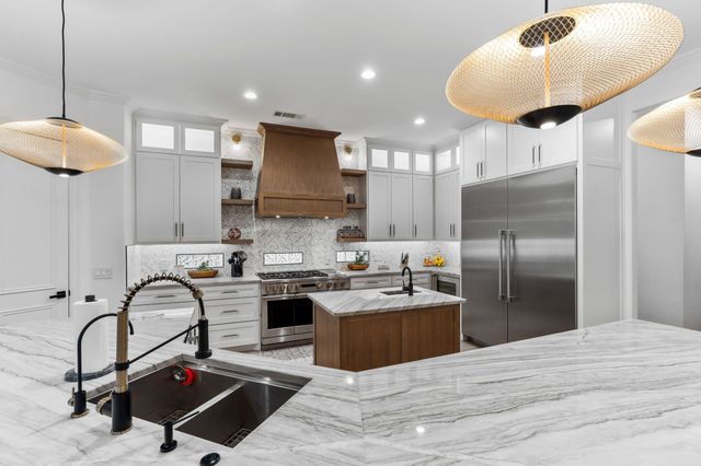 1307 Silverlake Road, Mckinney, TX 75072