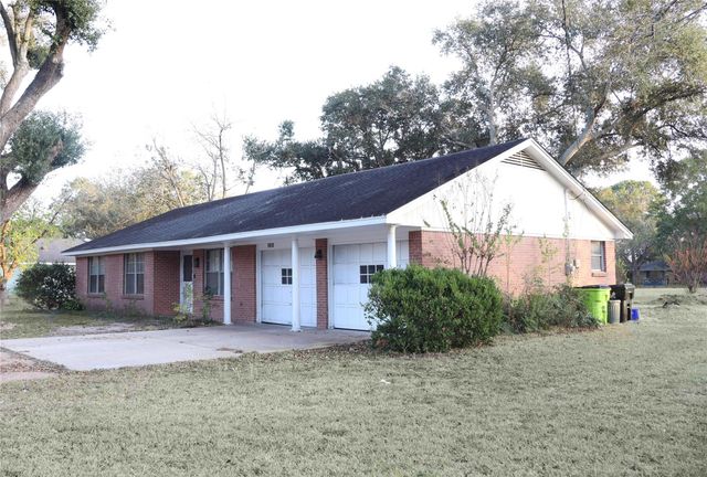 1618 Bernie Avenue, Rosenberg, TX 77471