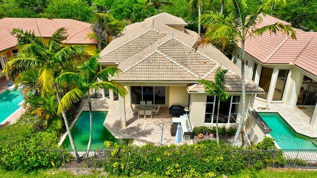 17728 Villa Club Way, Boca Raton, FL 33496