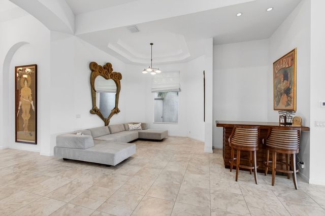 17728 Villa Club Way, Boca Raton, FL 33496