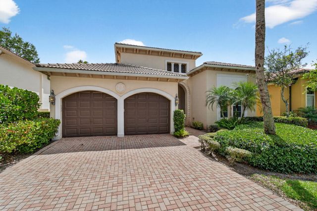 17728 Villa Club Way, Boca Raton, FL 33496
