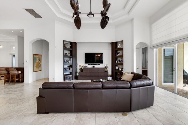 17728 Villa Club Way, Boca Raton, FL 33496