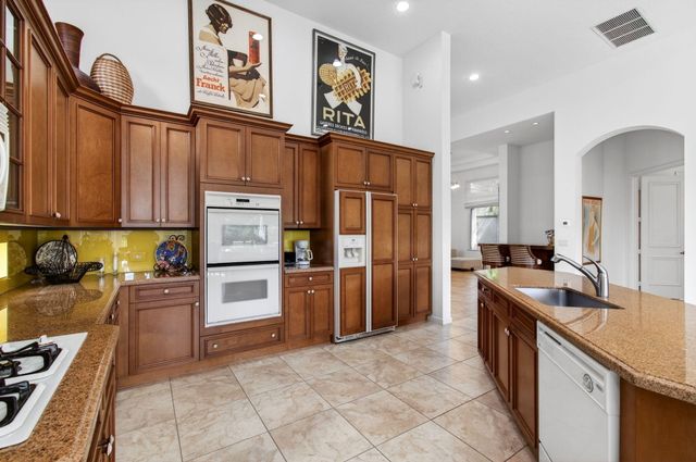 17728 Villa Club Way, Boca Raton, FL 33496