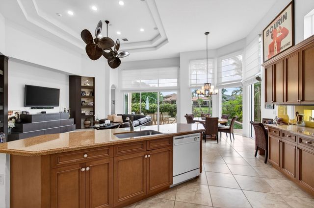 17728 Villa Club Way, Boca Raton, FL 33496