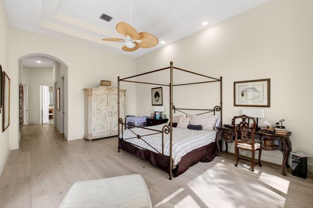 17728 Villa Club Way, Boca Raton, FL 33496