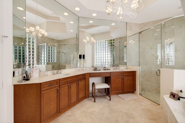 17728 Villa Club Way, Boca Raton, FL 33496