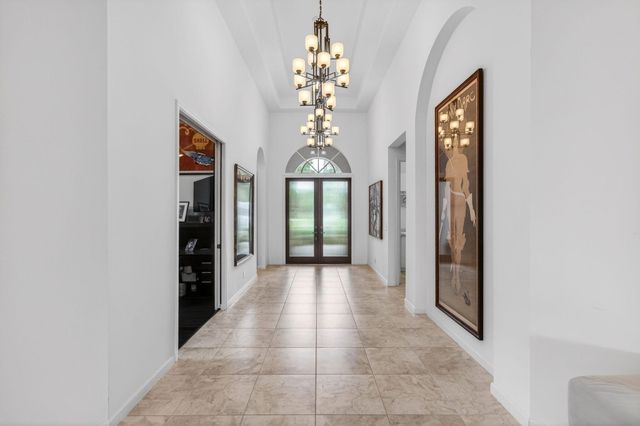 17728 Villa Club Way, Boca Raton, FL 33496