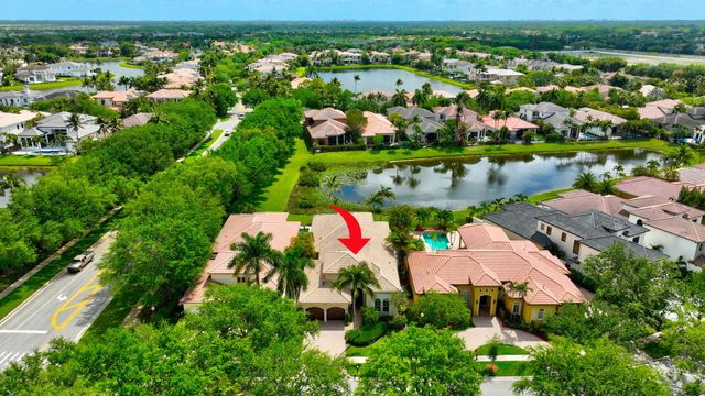 17728 Villa Club Way, Boca Raton, FL 33496