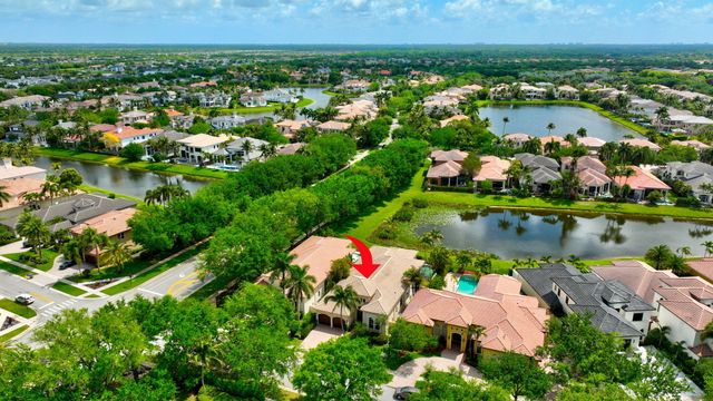 17728 Villa Club Way, Boca Raton, FL 33496
