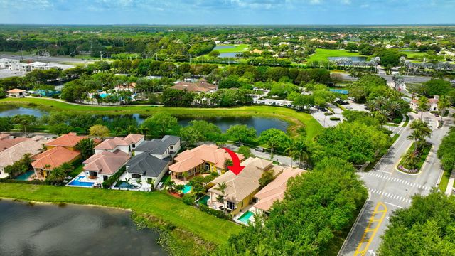 17728 Villa Club Way, Boca Raton, FL 33496