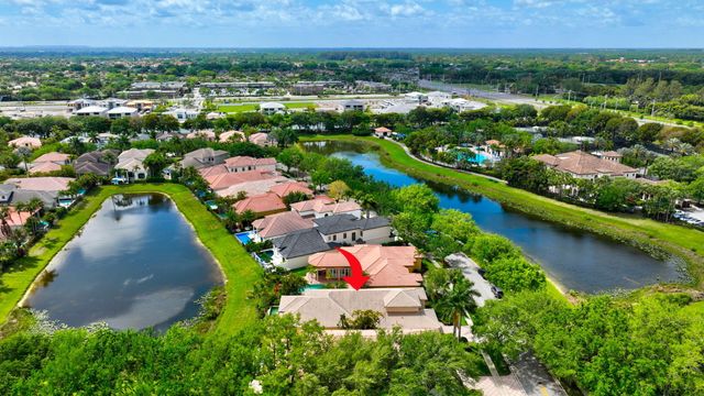 17728 Villa Club Way, Boca Raton, FL 33496