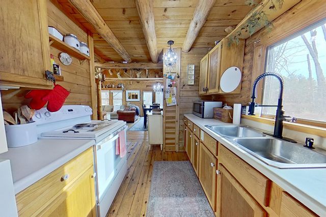 4553 S Paradise, Butterfield Twp, MI 49667