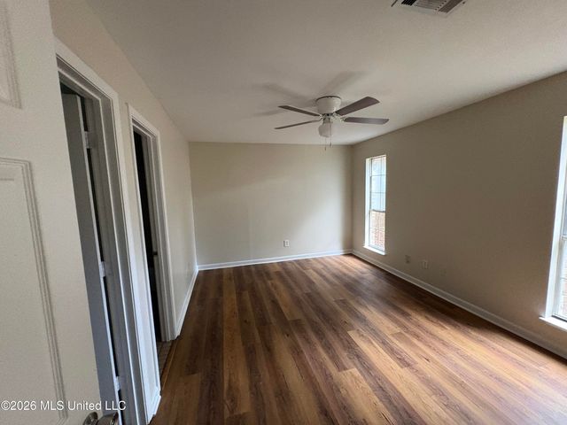 6921 Red Bud Lane, Ocean Springs, MS 39564