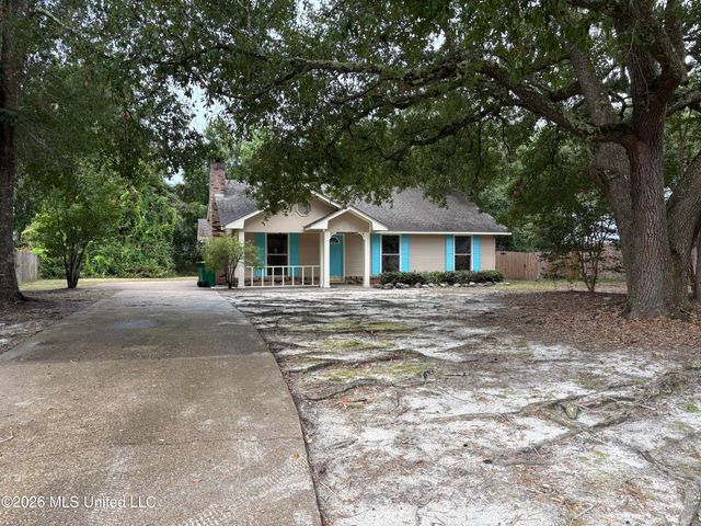 6921 Red Bud Lane, Ocean Springs, MS 39564