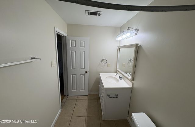 6921 Red Bud Lane, Ocean Springs, MS 39564