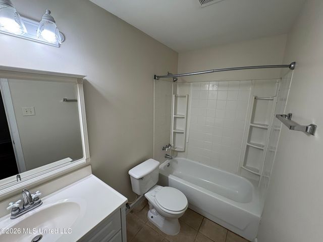 6921 Red Bud Lane, Ocean Springs, MS 39564