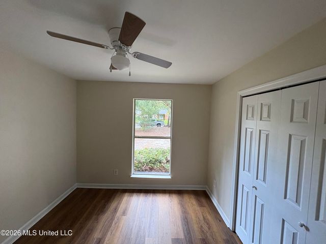 6921 Red Bud Lane, Ocean Springs, MS 39564