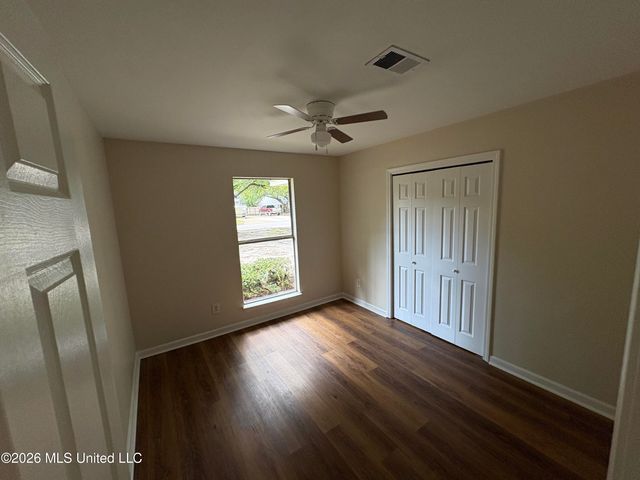 6921 Red Bud Lane, Ocean Springs, MS 39564