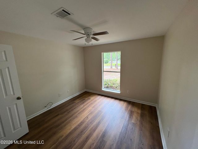 6921 Red Bud Lane, Ocean Springs, MS 39564