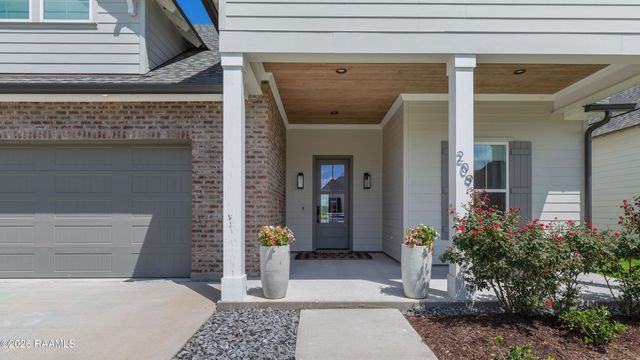 209 Big Lake Run, Youngsville, LA 70592