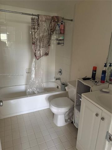 9938 Nob Hill Place 1838, Sunrise, FL 33351