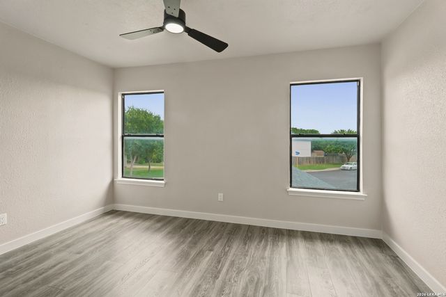 8027 Walnut Bank, San Antonio, TX 78254