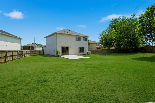 8027 Walnut Bank, San Antonio, TX 78254