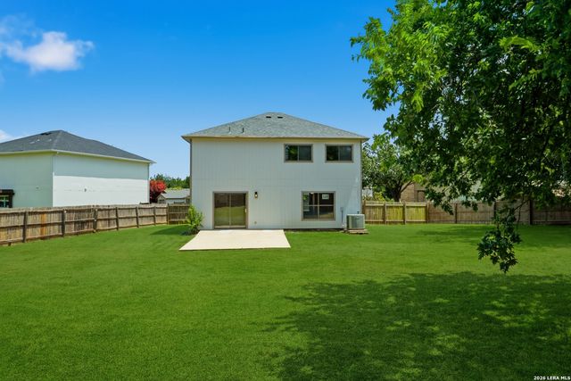 8027 Walnut Bank, San Antonio, TX 78254