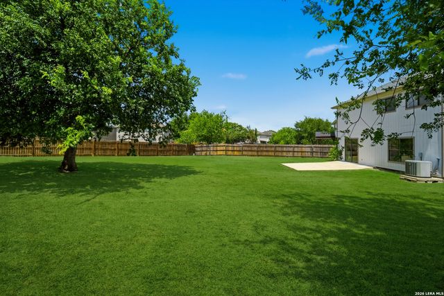 8027 Walnut Bank, San Antonio, TX 78254