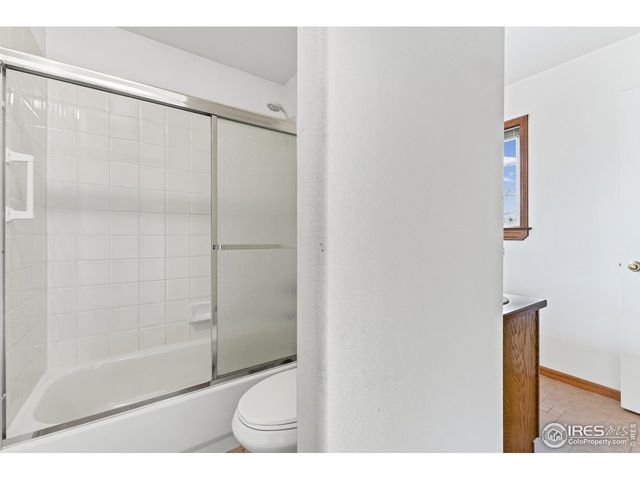 650 Moose Ct, Loveland, CO 80537