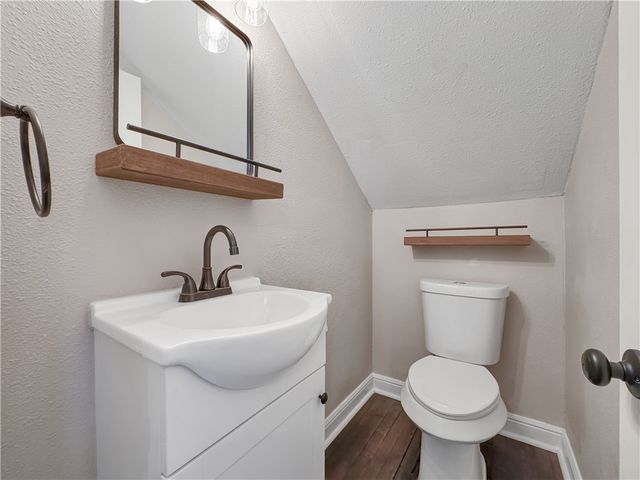 325 Louisiana Ave, Corpus Christi, TX 78404