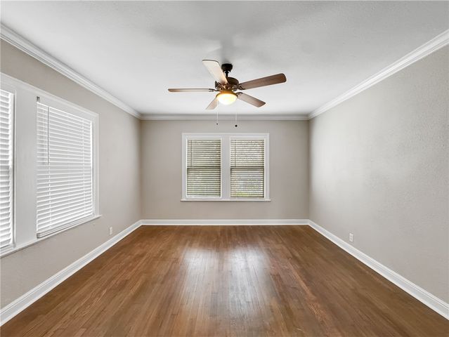 325 Louisiana Ave, Corpus Christi, TX 78404