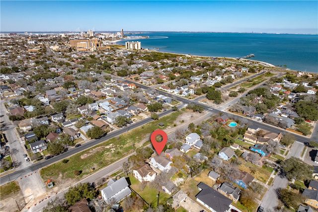 325 Louisiana Ave, Corpus Christi, TX 78404
