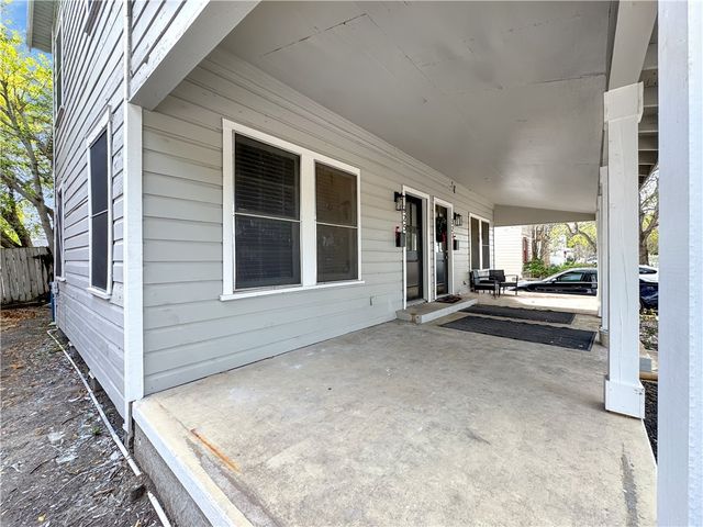 325 Louisiana Ave, Corpus Christi, TX 78404