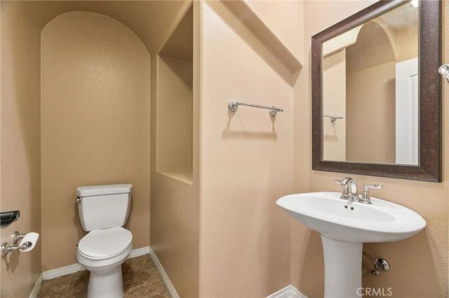 11379 Villa Del Sol, Pacoima, CA 91331