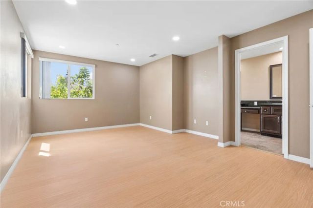 11379 Villa Del Sol, Pacoima, CA 91331