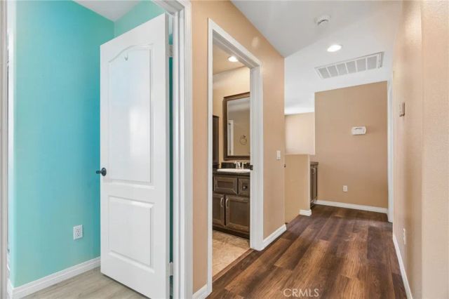 11379 Villa Del Sol, Pacoima, CA 91331