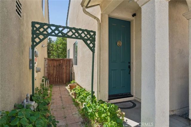 11379 Villa Del Sol, Pacoima, CA 91331