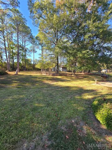 505 Hampton Road, Selma, AL 36701