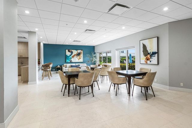 86 Macfarlane Drive 8f, Delray Beach, FL 33483