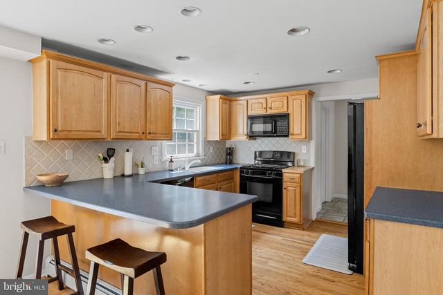 1545 TERRACE DR, Ambler, PA 19002