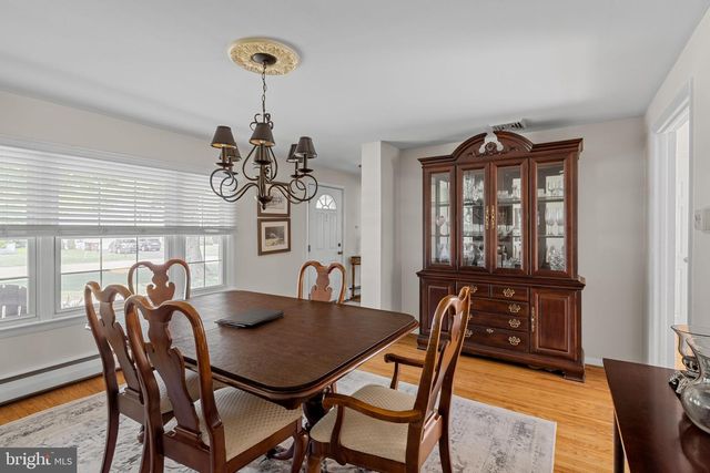 1545 TERRACE DR, Ambler, PA 19002