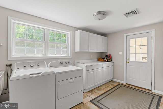 1545 TERRACE DR, Ambler, PA 19002