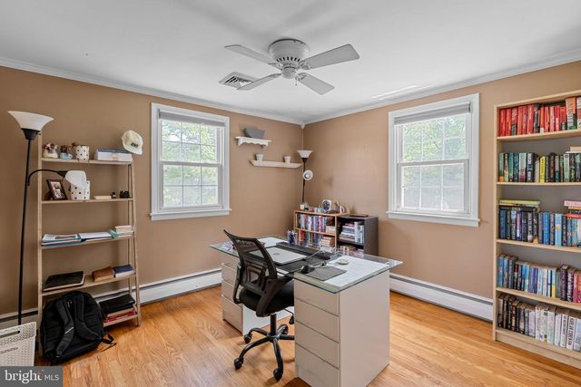 1545 TERRACE DR, Ambler, PA 19002