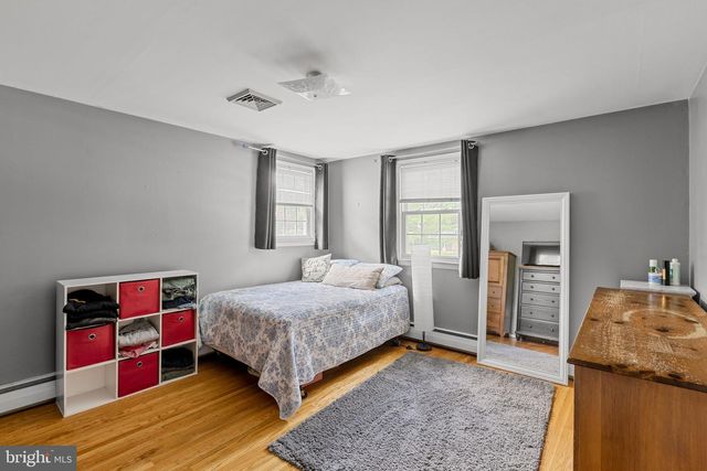 1545 TERRACE DR, Ambler, PA 19002