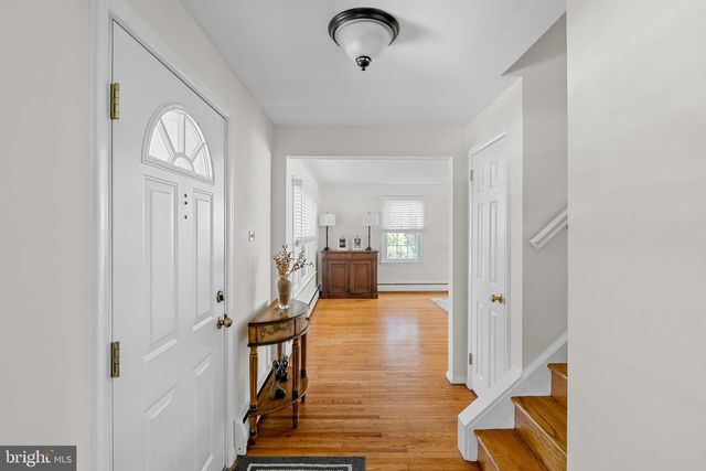 1545 TERRACE DR, Ambler, PA 19002