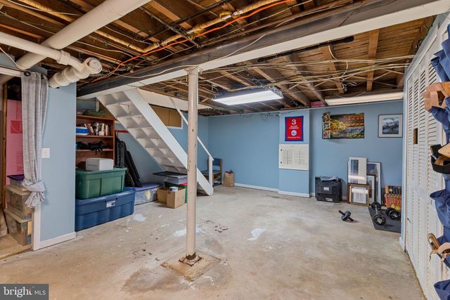 1545 TERRACE DR, Ambler, PA 19002